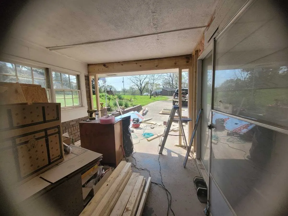 Air movers and dehumidifier for Drying & Dehumidification in Cathedral City